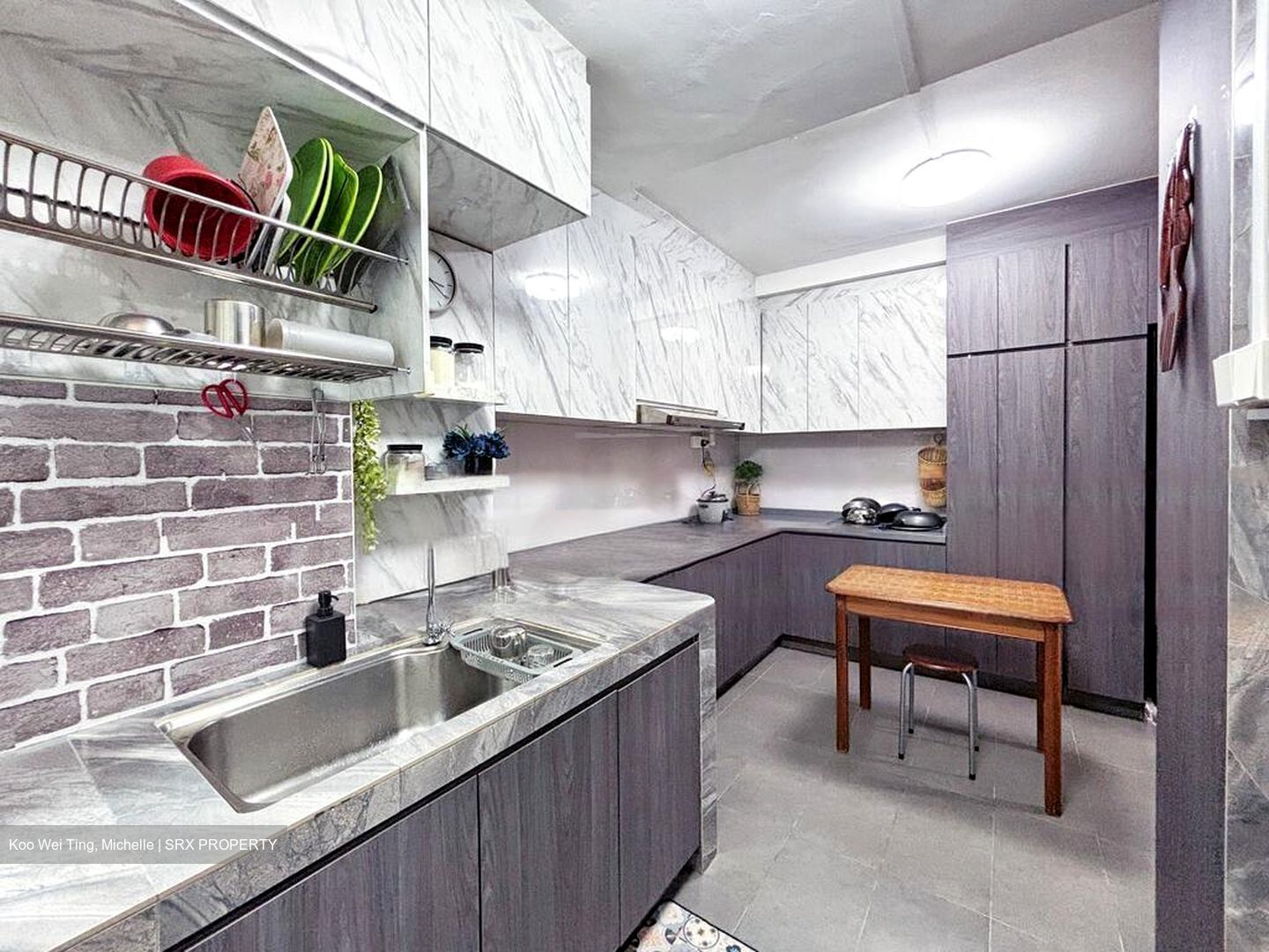 Blk 408 Hong Kah Court (Jurong West), HDB Executive #443244241